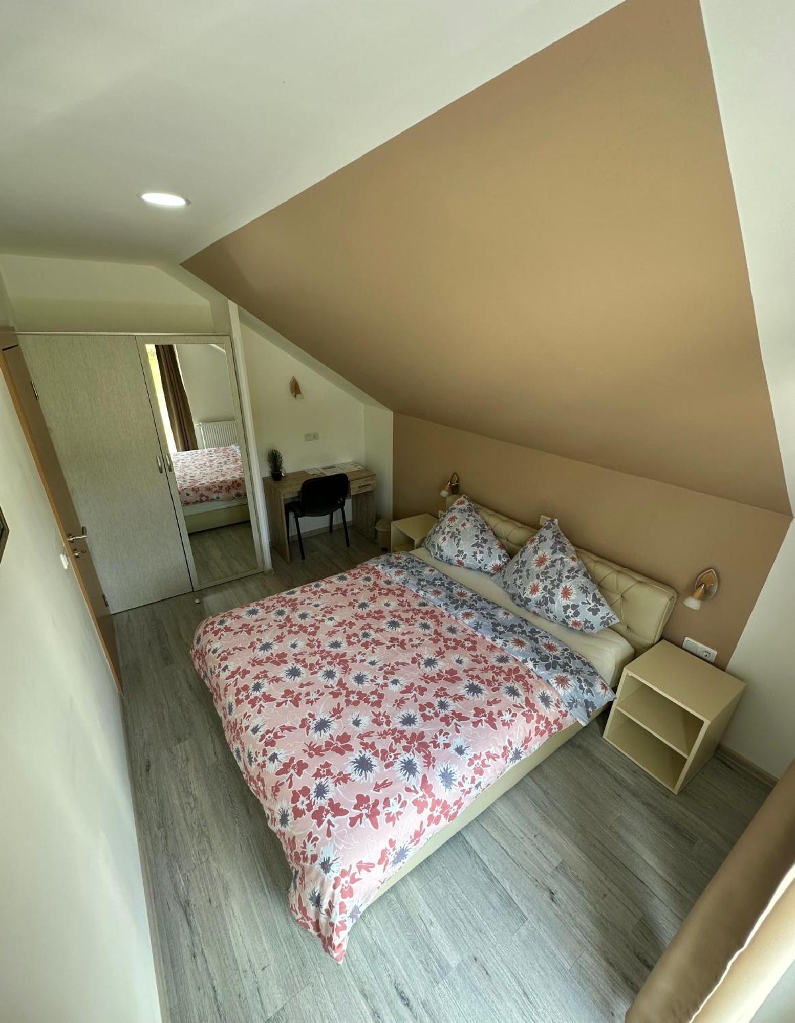Sweet Dreams Home Korenica Luaran gambar